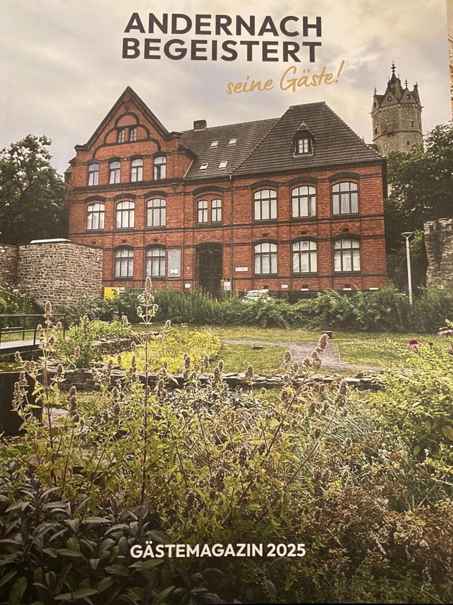 Back To School Lägenhet Andernach Exteriör bild